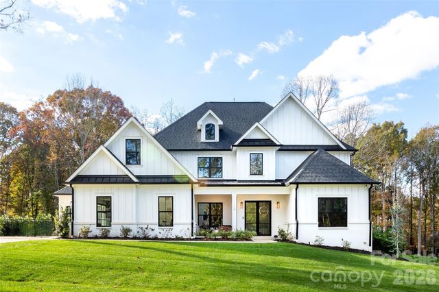 124 Direct Drive, Mooresville, NC 28117