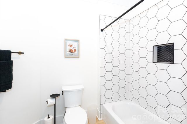 124 Direct Drive, Mooresville, NC 28117