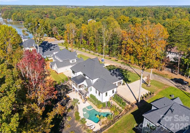 124 Direct Drive, Mooresville, NC 28117