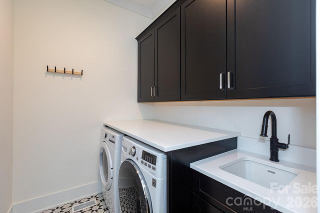 124 Direct Drive, Mooresville, NC 28117