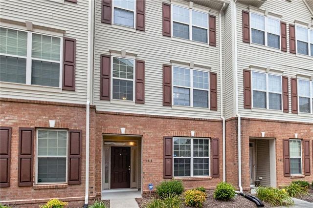 166 Hemisphere CIR, Newport News, VA 23601