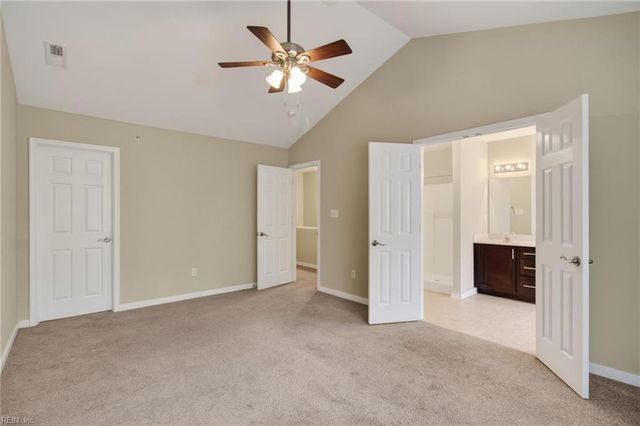 166 Hemisphere CIR, Newport News, VA 23601