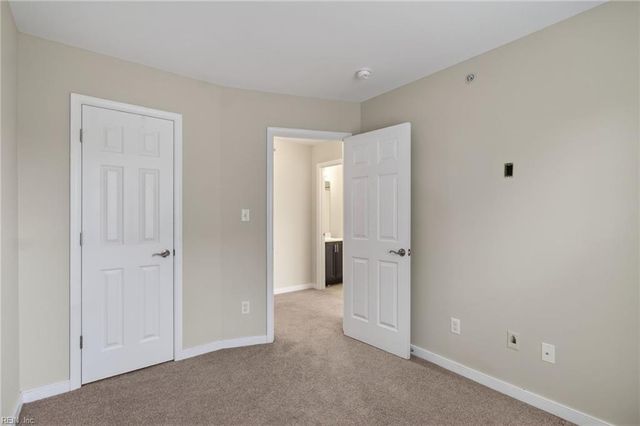 166 Hemisphere CIR, Newport News, VA 23601