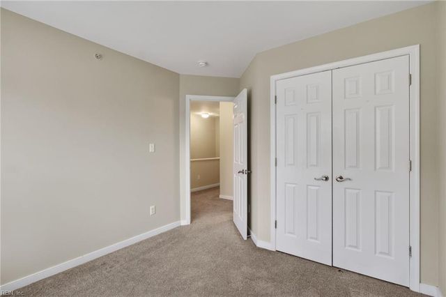 166 Hemisphere CIR, Newport News, VA 23601