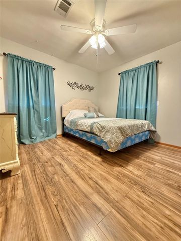 310 Ida Circle, Vidor, TX 77662