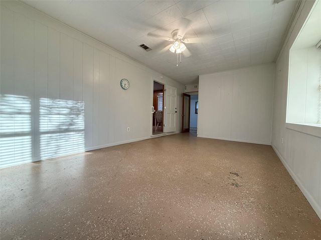 310 Ida Circle, Vidor, TX 77662