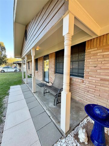 310 Ida Circle, Vidor, TX 77662