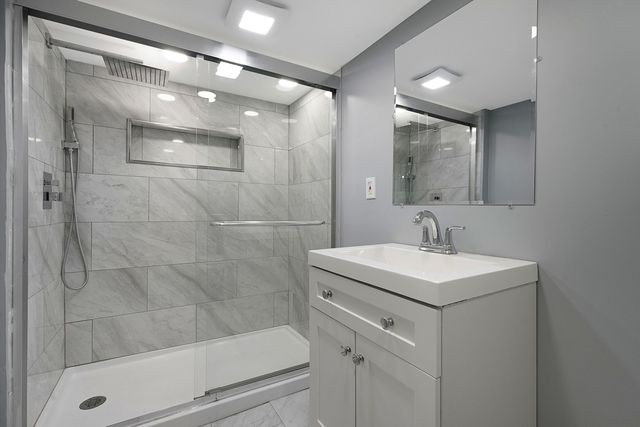 1454 N Mayfield Avenue, Chicago, IL 60651