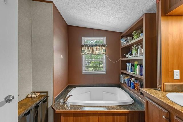 11531 Brentwood Court, Conroe, TX 77303