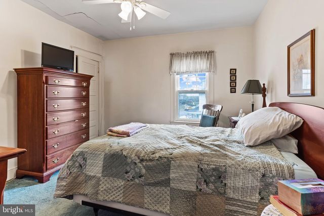 54 E COLUMBIA RD, Enola, PA 17025