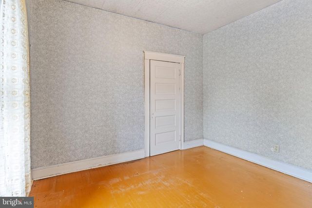 54 E COLUMBIA RD, Enola, PA 17025