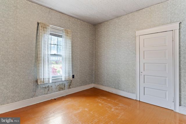 54 E COLUMBIA RD, Enola, PA 17025