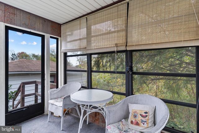 54 E COLUMBIA RD, Enola, PA 17025