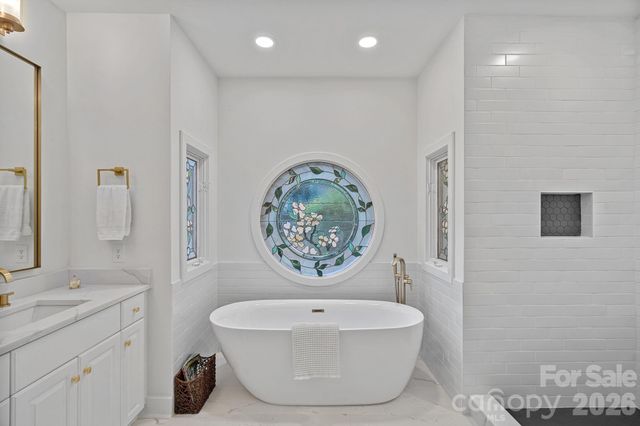 176 Yadkin Falls Road, New London, NC 28127