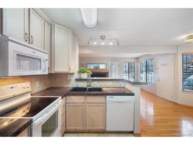 4862 E Kentucky Ave D, Denver, CO 80246