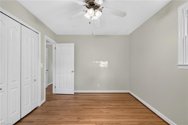 807 N Elam Avenue, Greensboro, NC 27408