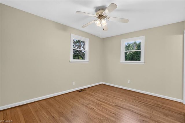 807 N Elam Avenue, Greensboro, NC 27408