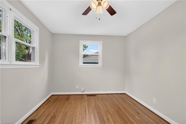807 N Elam Avenue, Greensboro, NC 27408