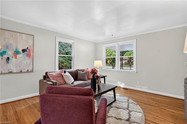 807 N Elam Avenue, Greensboro, NC 27408