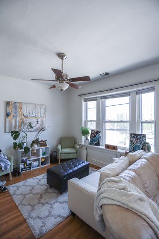 2808 N Halsted Street 2, Chicago, IL 60657