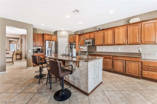 8113 Bay Dunes Street, Las Vegas, NV 89131