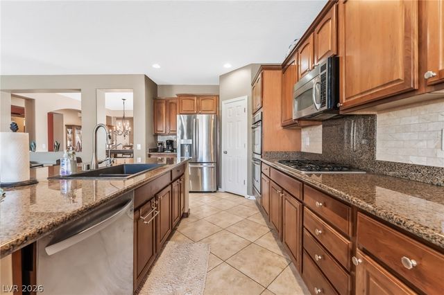 8113 Bay Dunes Street, Las Vegas, NV 89131