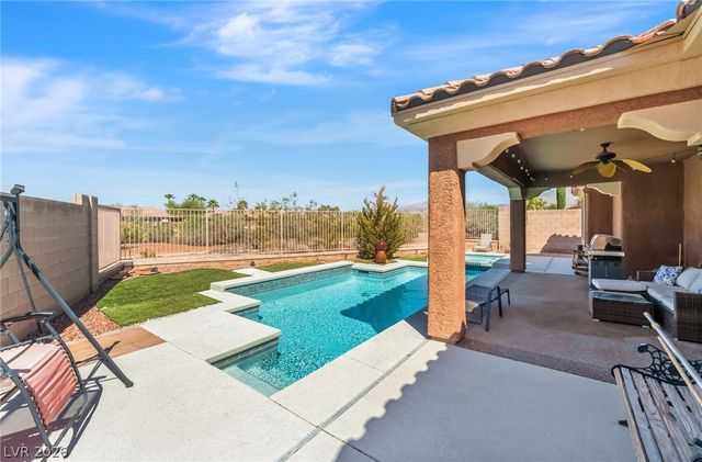 8113 Bay Dunes Street, Las Vegas, NV 89131