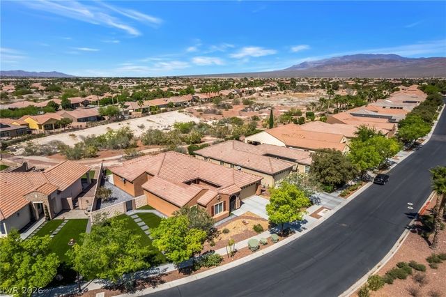 8113 Bay Dunes Street, Las Vegas, NV 89131