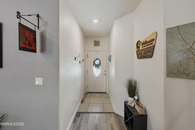 18617 Ivyberry Court, Reno, NV 89508