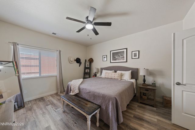 18617 Ivyberry Court, Reno, NV 89508