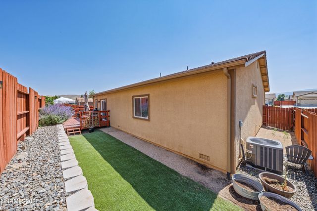 18617 Ivyberry Court, Reno, NV 89508