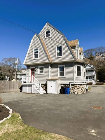481 Humphrey St, Swampscott, MA 01907