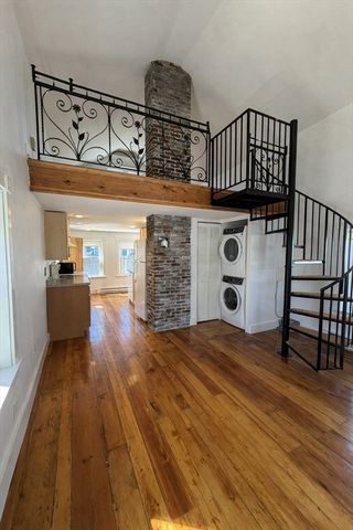 481 Humphrey St, Swampscott, MA 01907