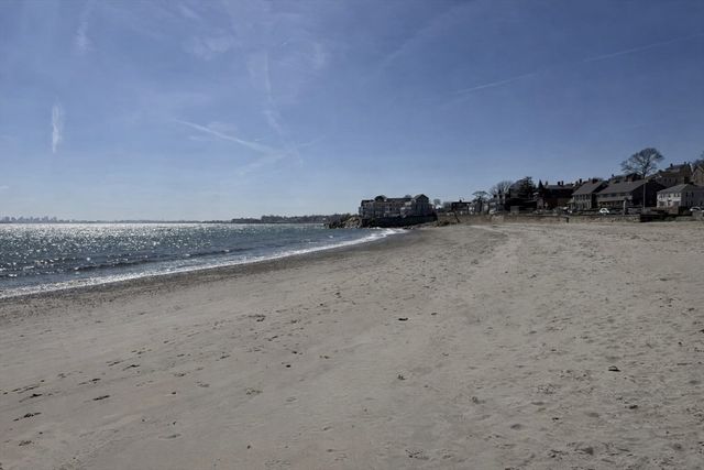 481 Humphrey St, Swampscott, MA 01907