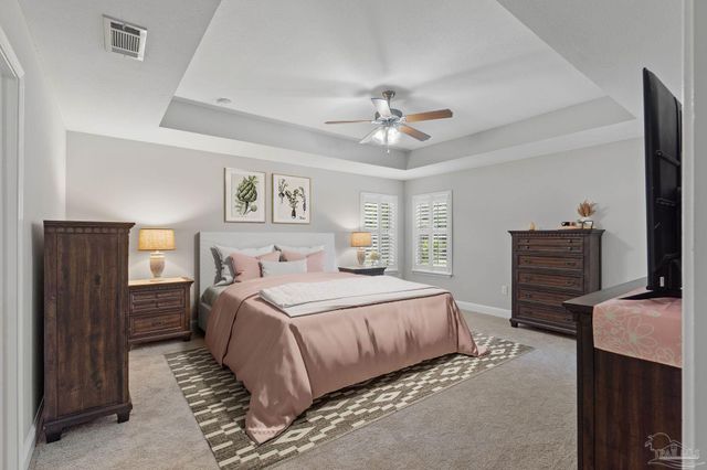 2365 Crescent Rd, Navarre, FL 32566