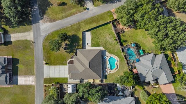 2365 Crescent Rd, Navarre, FL 32566
