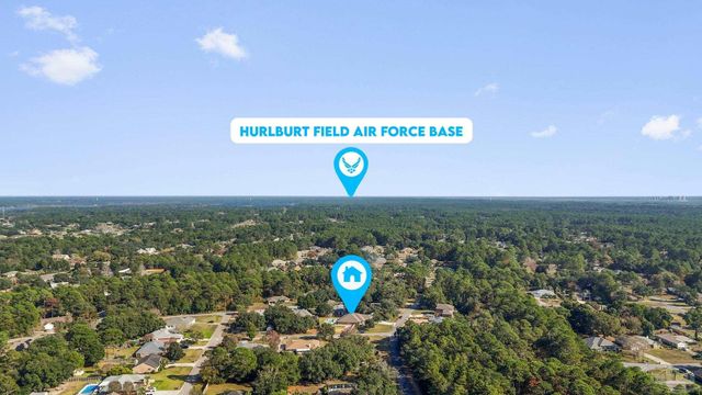 2365 Crescent Rd, Navarre, FL 32566