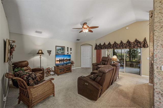 332 NIBLICK CIRCLE, Winter Haven, FL 33881