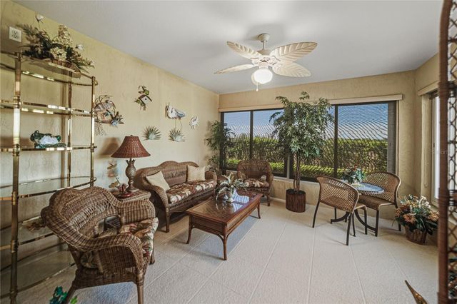 332 NIBLICK CIRCLE, Winter Haven, FL 33881