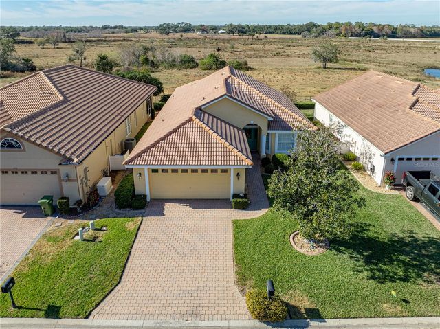 332 NIBLICK CIRCLE, Winter Haven, FL 33881