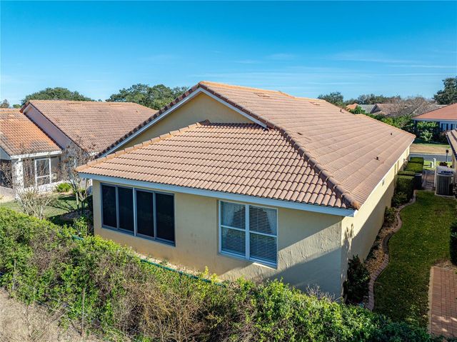 332 NIBLICK CIRCLE, Winter Haven, FL 33881