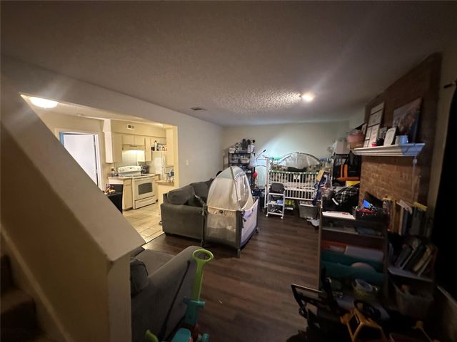 503 W Norwood, Arlington, TX 76013