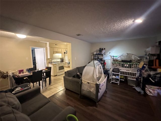 503 W Norwood, Arlington, TX 76013