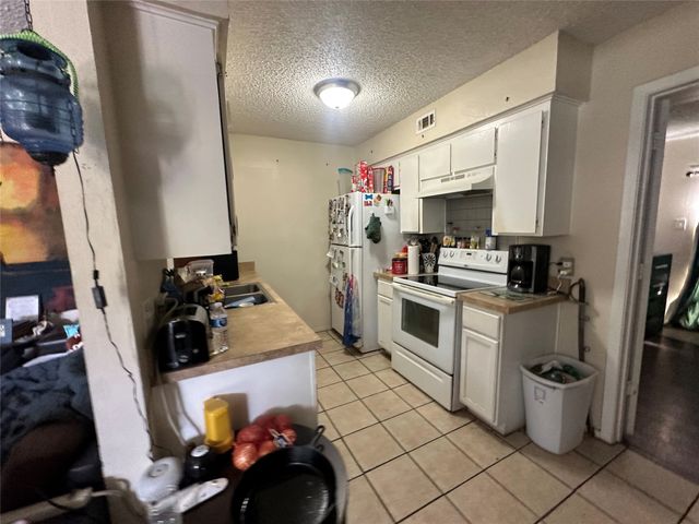 503 W Norwood, Arlington, TX 76013