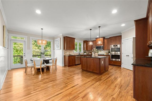 6069 Grand Loop Road, Sugar Hill, GA 30518