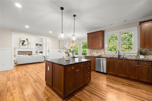6069 Grand Loop Road, Sugar Hill, GA 30518