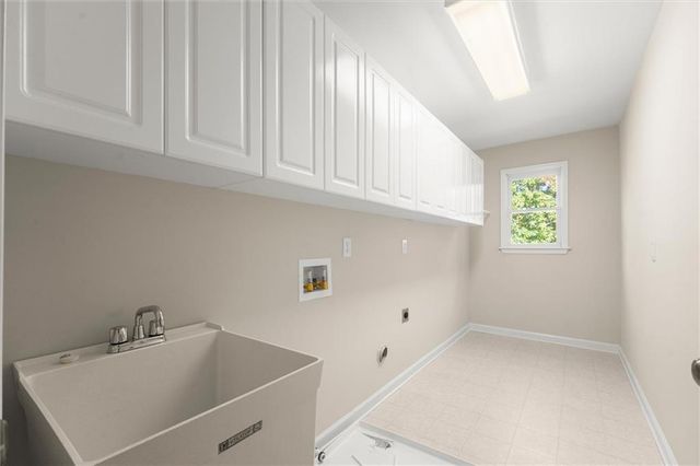 6069 Grand Loop Road, Sugar Hill, GA 30518