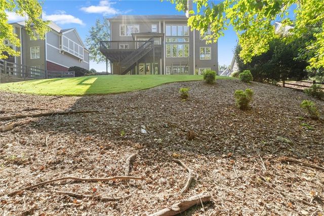 6069 Grand Loop Road, Sugar Hill, GA 30518