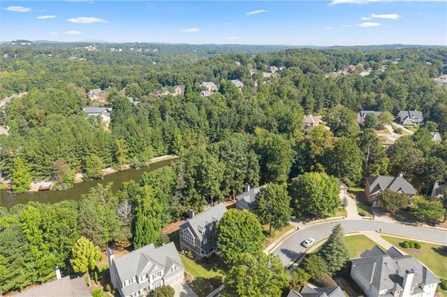 6069 Grand Loop Road, Sugar Hill, GA 30518