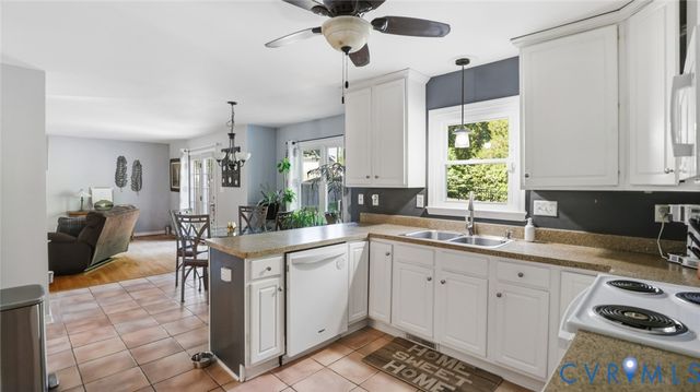 1307 Lomond Dr, Chesterfield, VA 23114